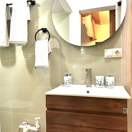 Tiflis Luxe Apartment מראה חיצוני תמונה